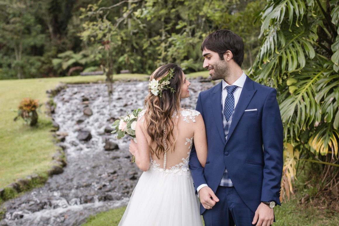 Joyful and Colourful Wedding in Colombia Natalia David