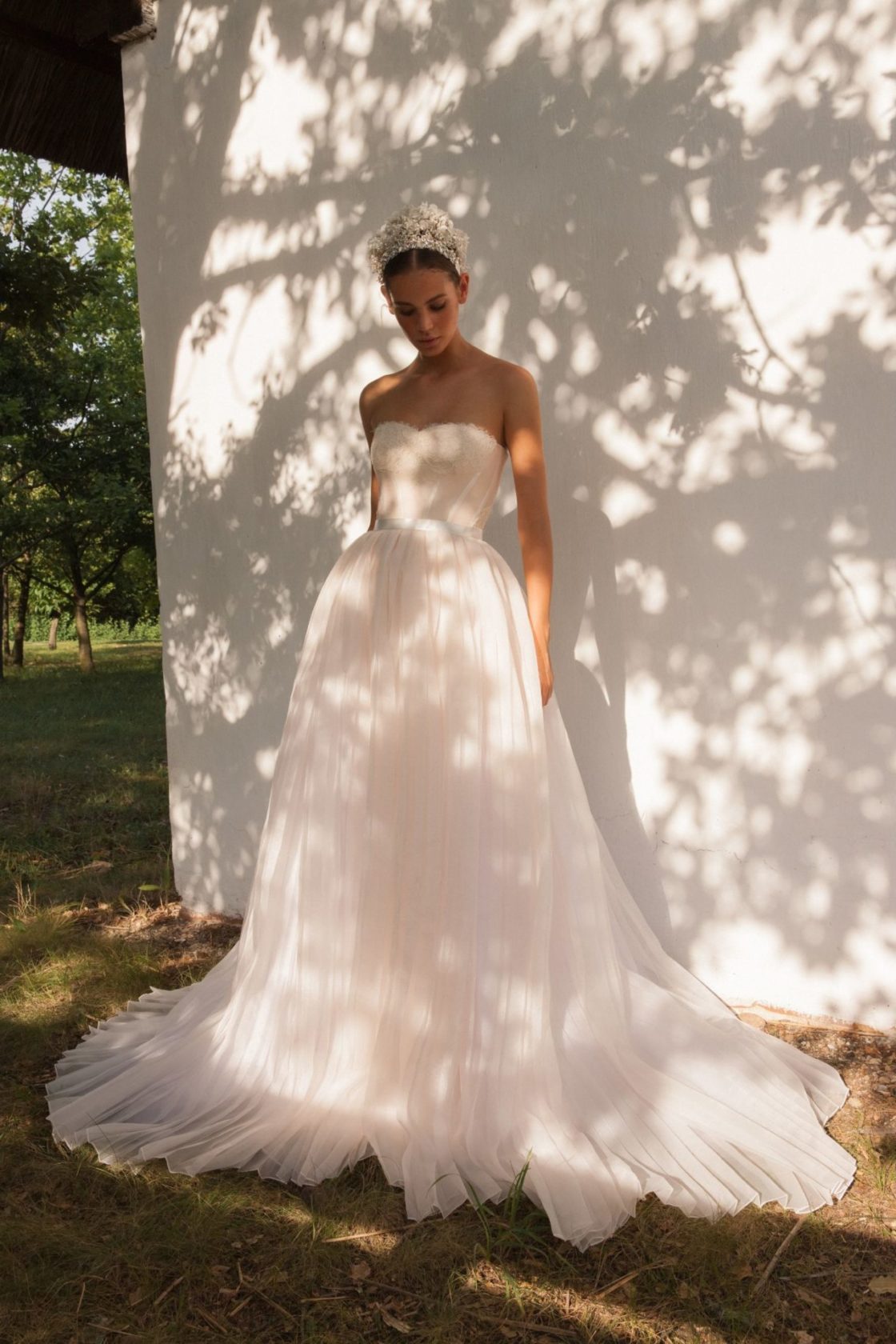 FOLK - Daalarna's Newest Bridal Collection Autumn Winter 2020